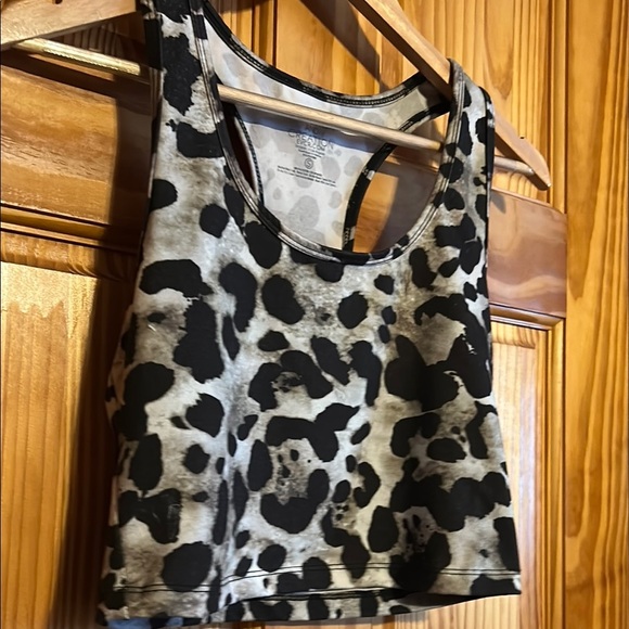 Evolution and Creation Black and Gray Sleeveless Crop Tank Top - Picture 3 of 6